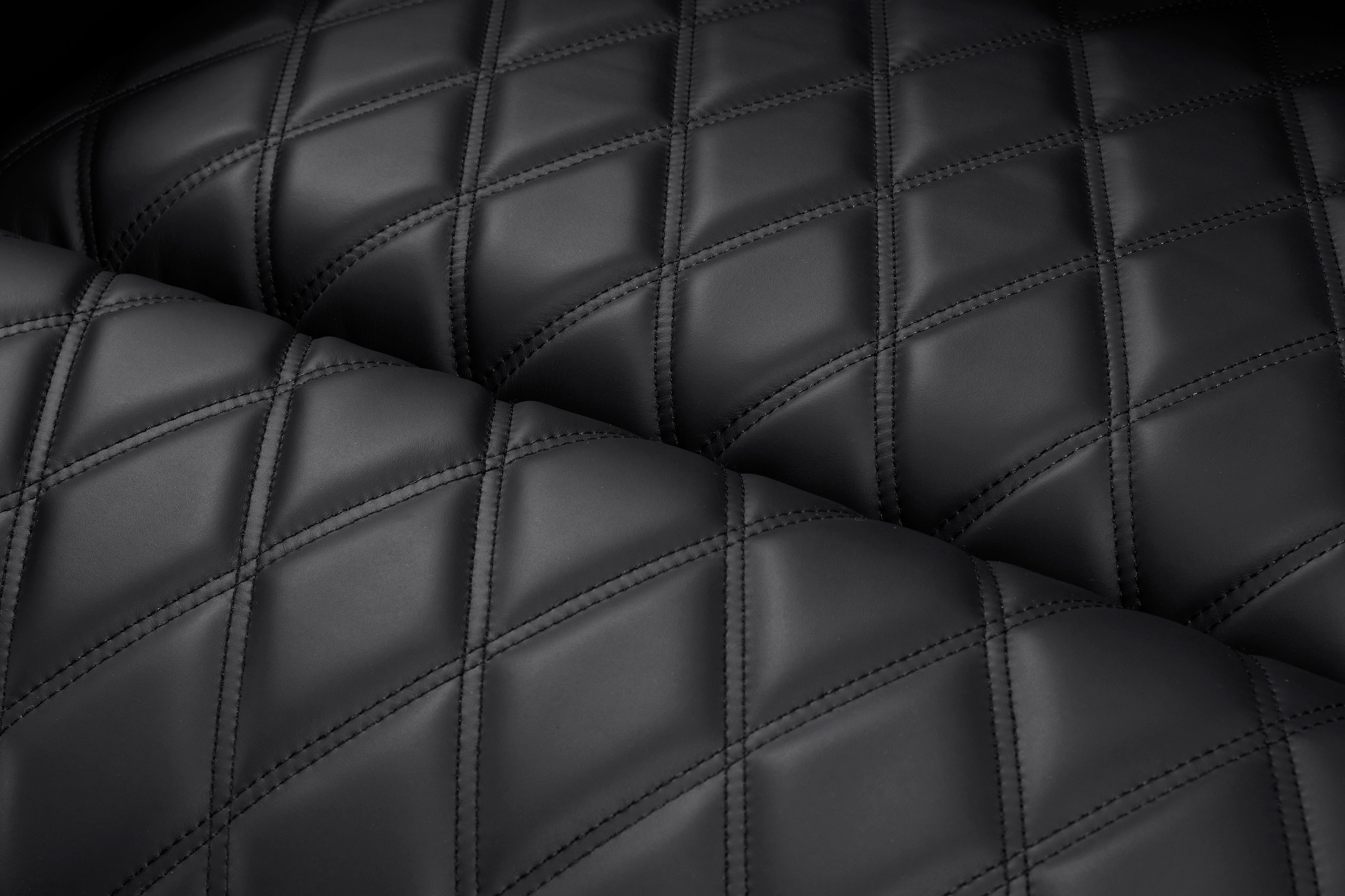 Valencia Oslo Luxury Console Home Theater Seating