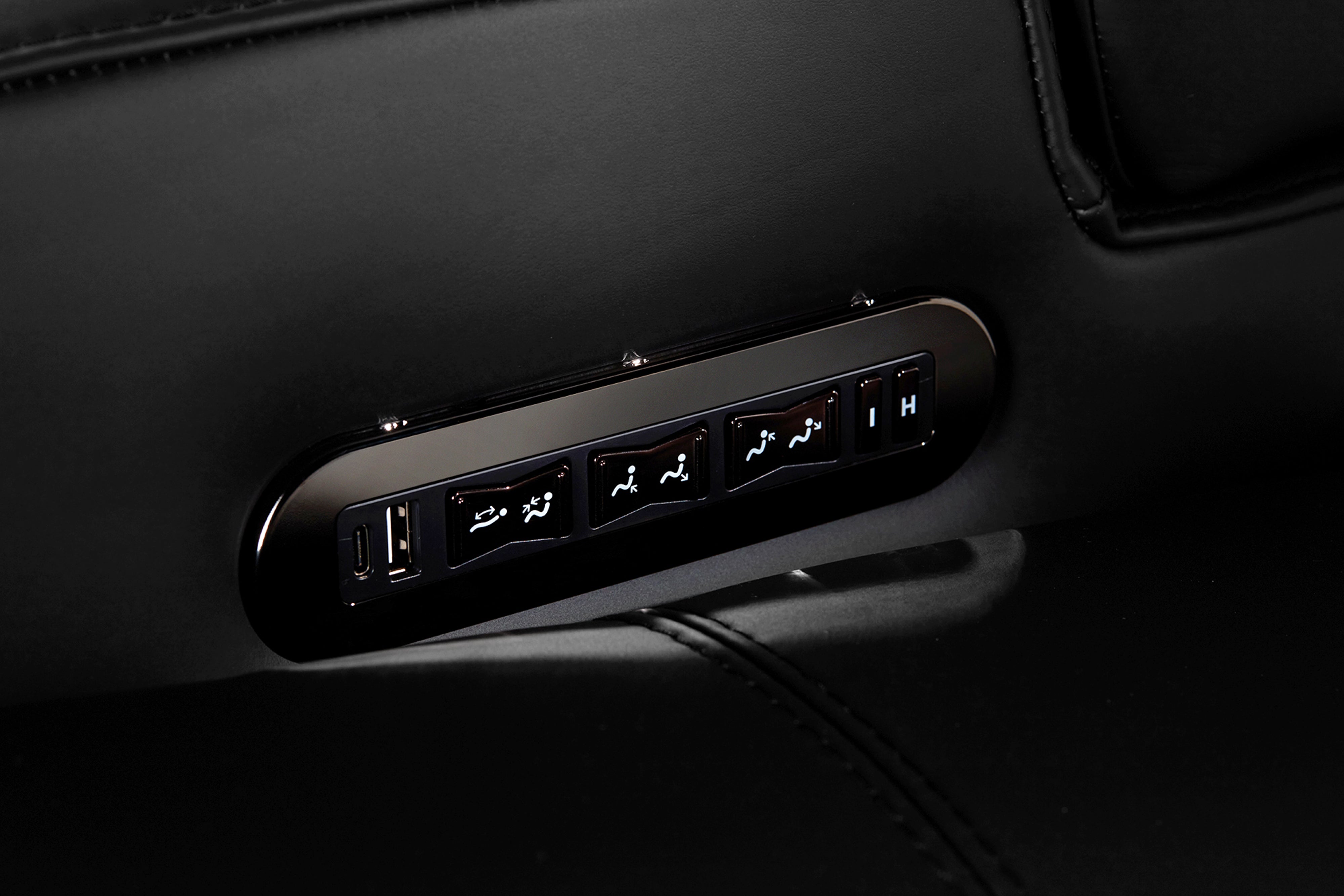 Valencia Tuscany Ultimate Heat & Ventilation Theater Seating (2025 Edition)